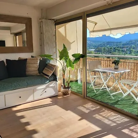 فندق Magnifique Studio Clim Piscine-res Concorde